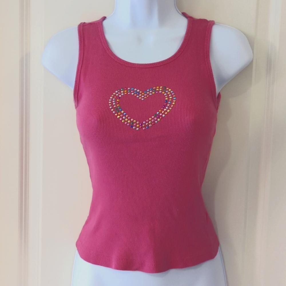 Pink tank top